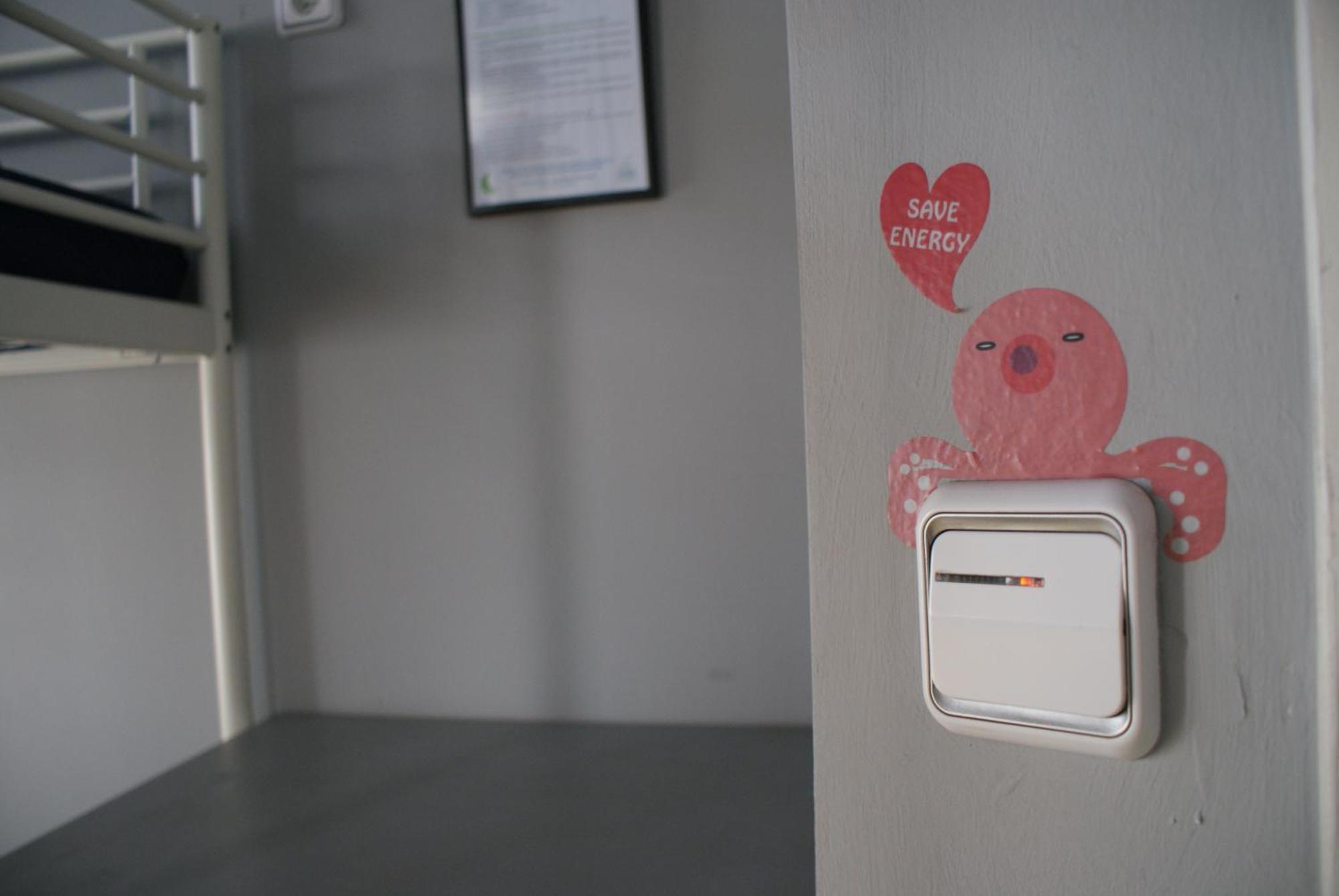 Sleep Green - Certified Eco Youth Hostel Barcelona Værelse billede