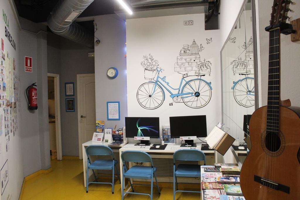 Sleep Green - Certified Eco Youth Hostel Barcelona Eksteriør billede