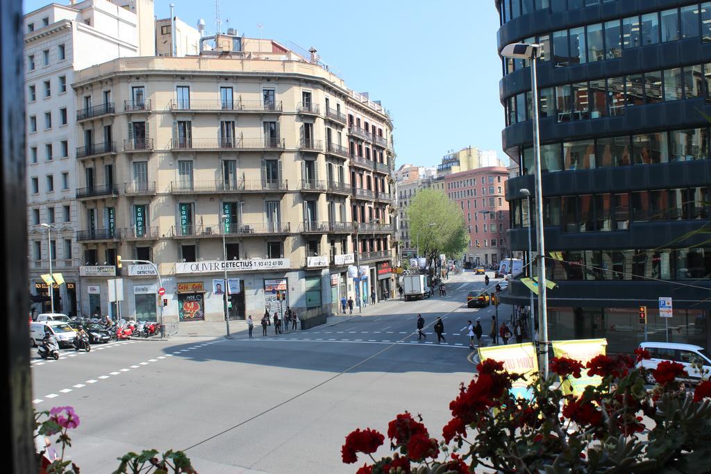 Sleep Green - Certified Eco Youth Hostel Barcelona Eksteriør billede