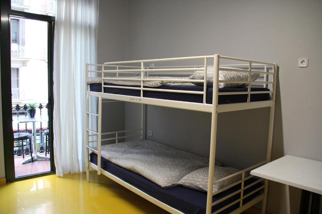 Sleep Green - Certified Eco Youth Hostel Barcelona Værelse billede