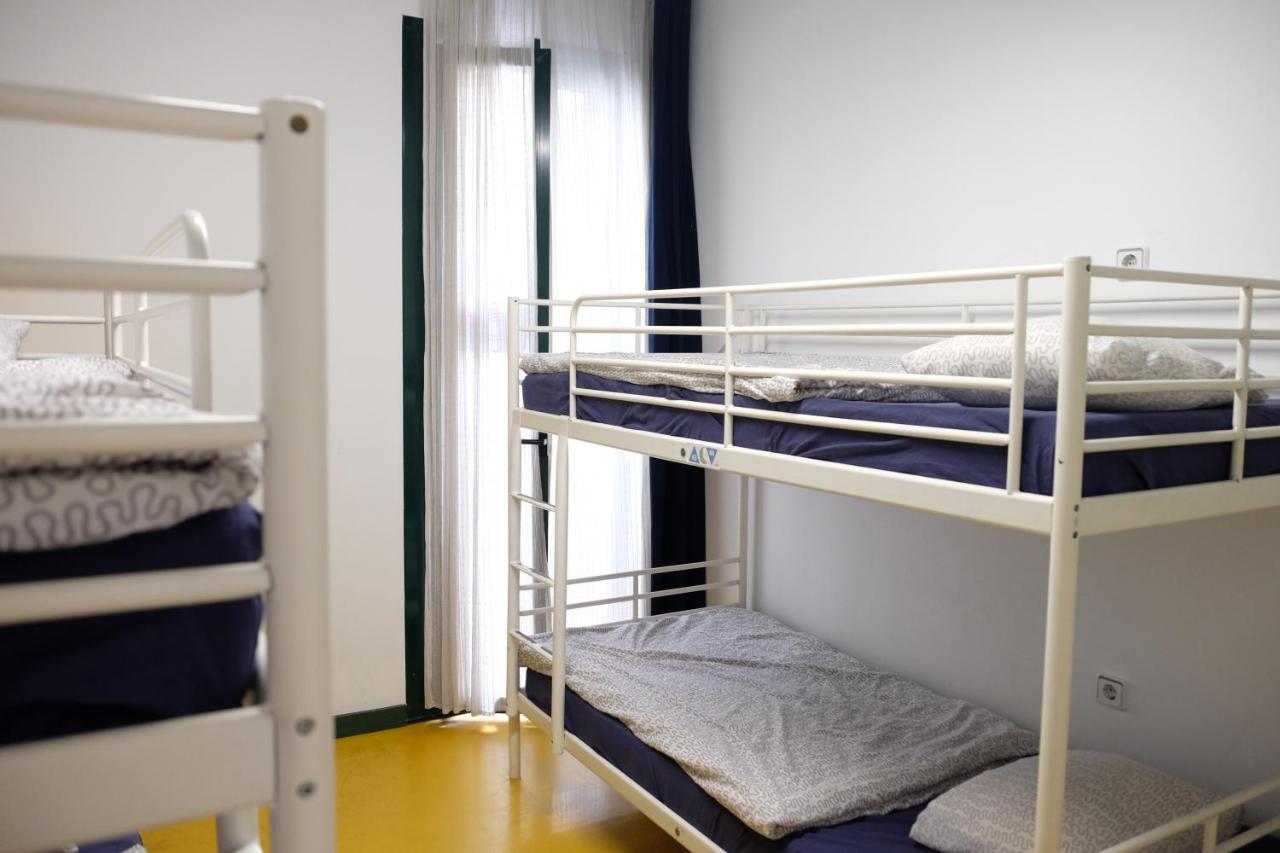 Sleep Green - Certified Eco Youth Hostel Barcelona Eksteriør billede
