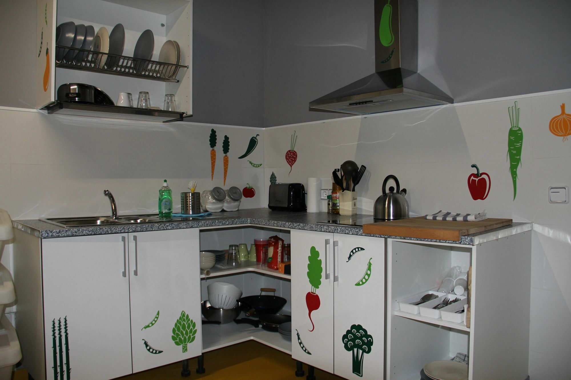 Sleep Green - Certified Eco Youth Hostel Barcelona Eksteriør billede